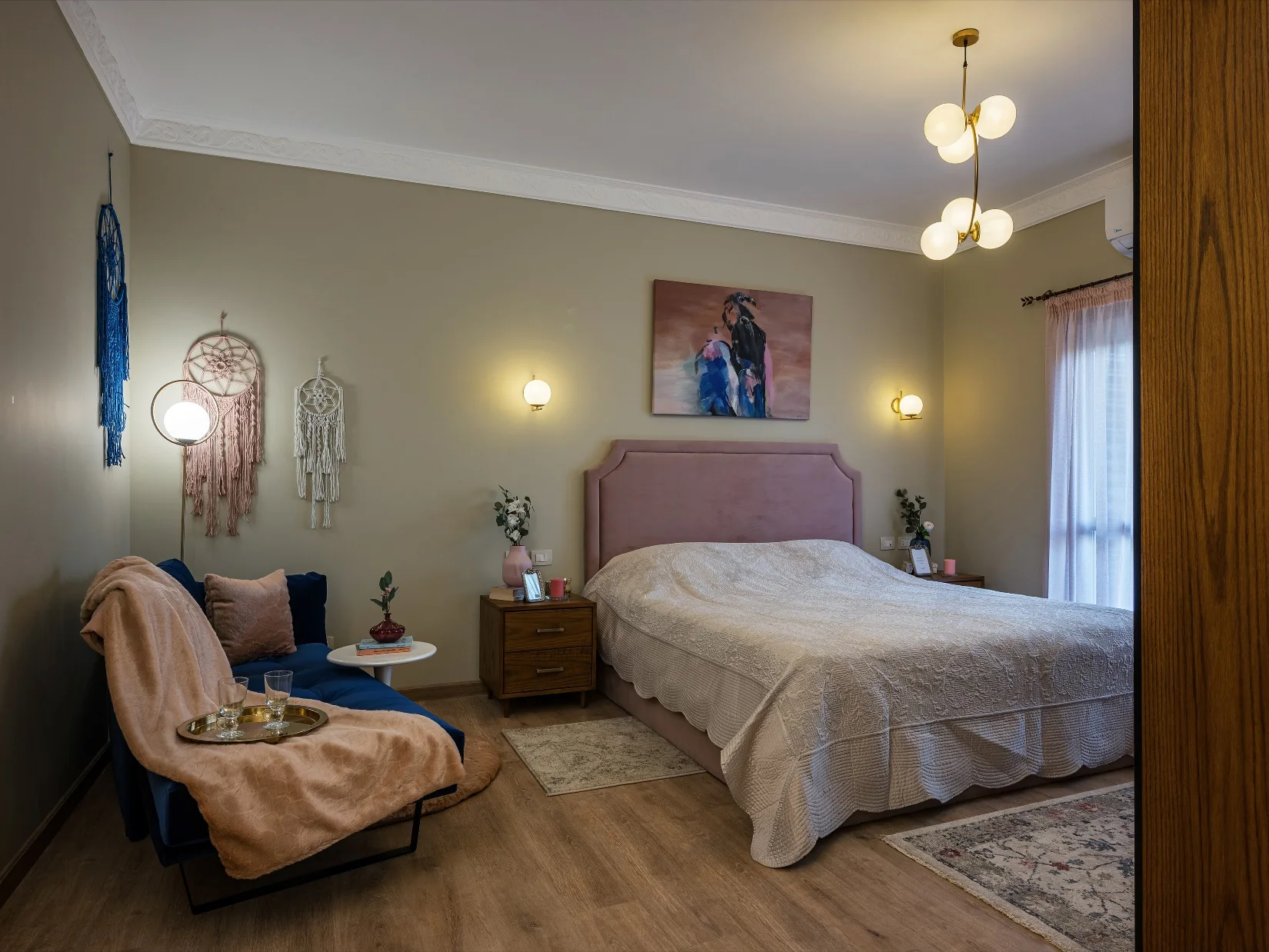 Master Bedroom 01